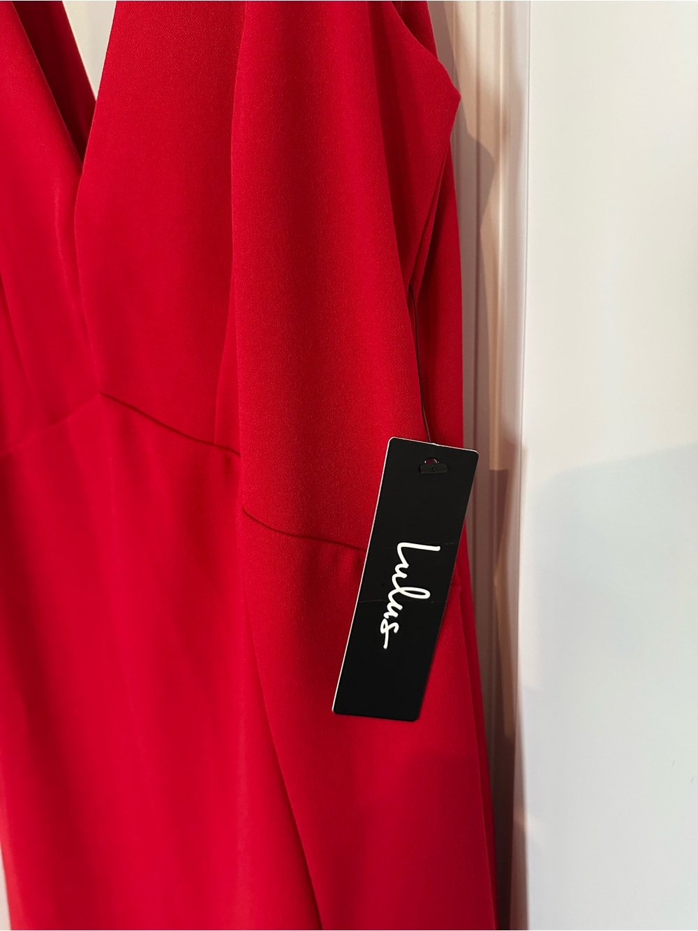 Lulu's Sleek Red V-Neck Midi Dress - Picture 2 of 4